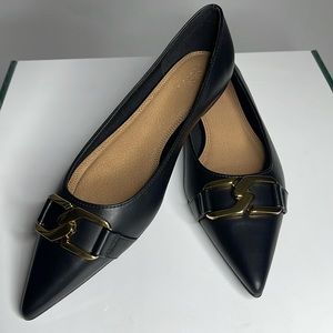 NEVER WORN Black Slip-on Style Pointed Toe Flat Sole Shoe with Gold Chain Detail
